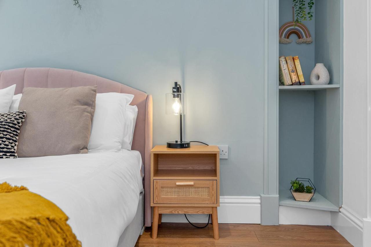 Cheerful Stays - Jamson Pl 3 Bed Apartment Edimburgo Esterno foto