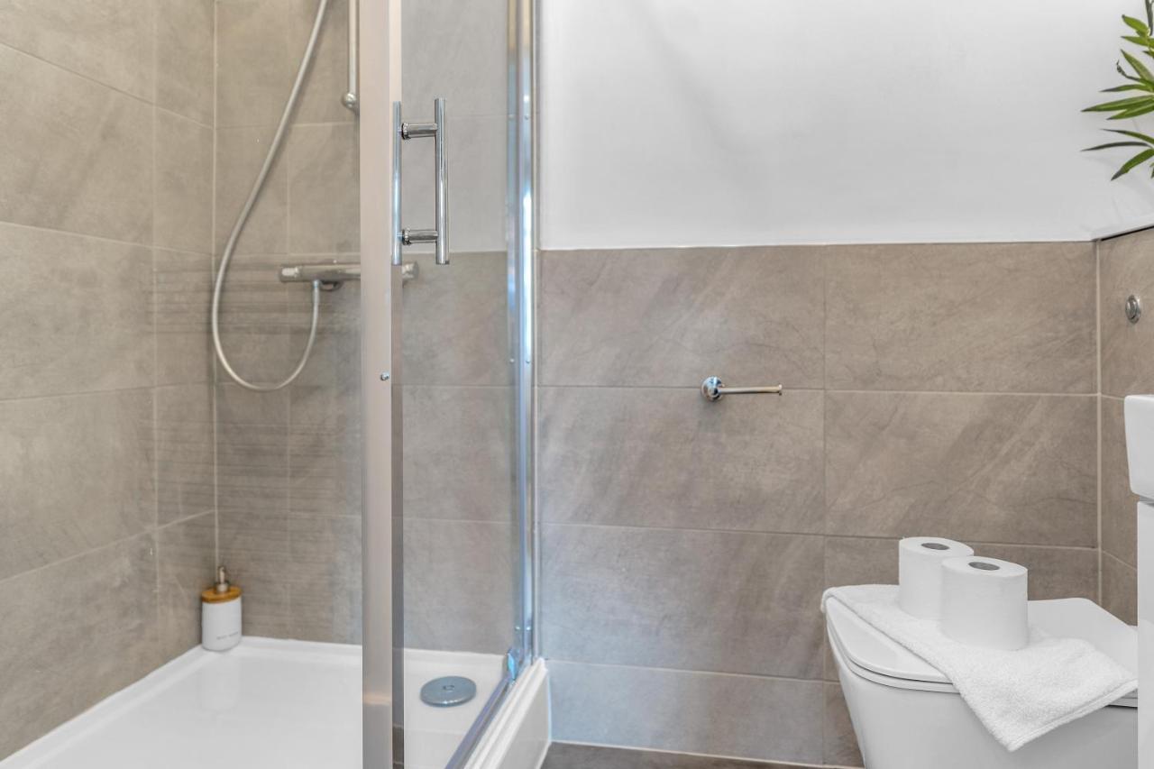 Cheerful Stays - Jamson Pl 3 Bed Apartment Edimburgo Esterno foto