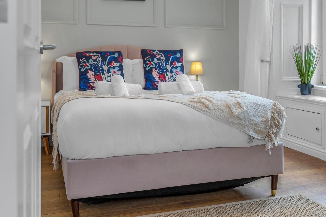 Cheerful Stays - Jamson Pl 3 Bed Apartment Edimburgo Esterno foto