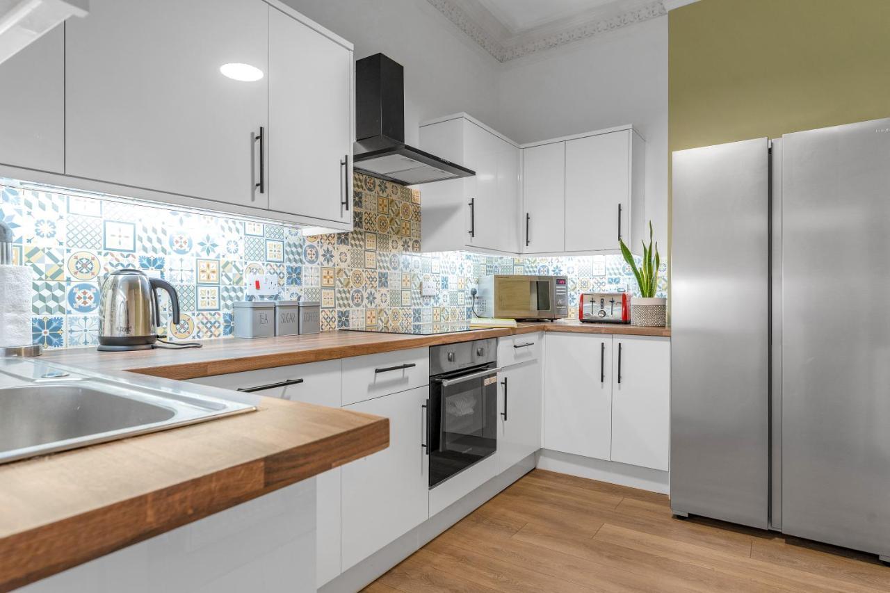 Cheerful Stays - Jamson Pl 3 Bed Apartment Edimburgo Esterno foto